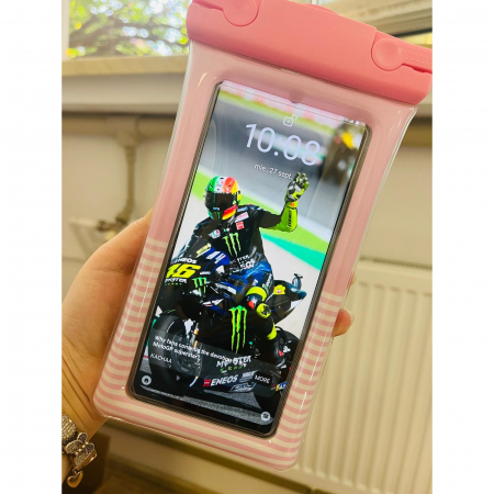 Husa subacvatica Cushion Waterproof Flippy, Snowproof, Universala, Dungata, cu Snur, pentru telefon sau documente, Roz [3]