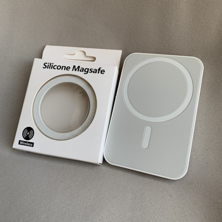 Inel Magnetic MagSafe Silicone pentru Apple iPhone seria 12 / 13 / 14 Alb [2]