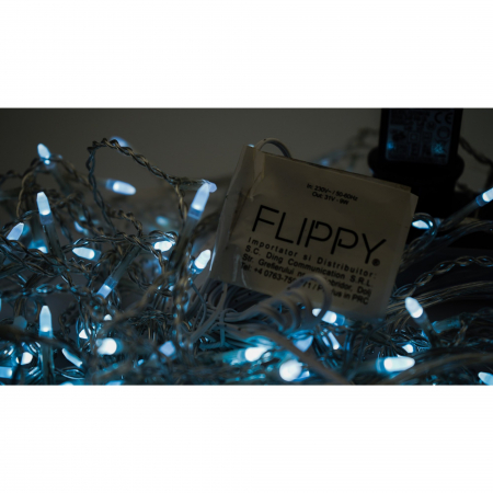 Instalatie Craciun, 3 m, 96 Led-uri ,Franjuri, Alb rece, Flash, Transformator cu telecomanda, Interconectabila, Prelungitor 3 m inclus, Fir Transparent, Flippy [1]
