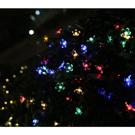 Instalatie Craciun, 6.5 metri, 30 Becuri LED tip Flori de cires, pentru exterior cu incarcare solara, Multicolor, Flippy [1]