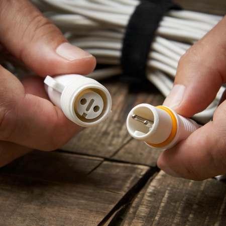 Instalatie Craciun Premium, IP65, Exterior, 225 m, Led-uri ,Franjuri, Turturi, Alb rece, Flash, Alimentator, Interconectabila, Fir Alb Cauciucat, 220v, Flippy [5]