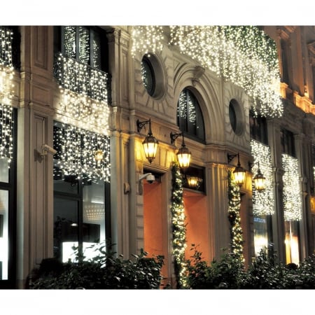Instalatie Craciun Profesionala de Exterior IP65, Tip Perdea, 3m x 2m, 600 Led-uri Mari, Alb rece, cu flash, Alimentator 1,5 m, Interconectabila, Fir negru, Flippy [1]