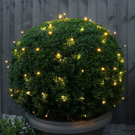 Instalatie de Craciun liniara Yoto, 10 m, din care 1 m cablu priza 220V, 100 LED, 8 jocuri de lumini, beculet in 6 colturi, pentru interior, controler, fir negru, alb cald [3]