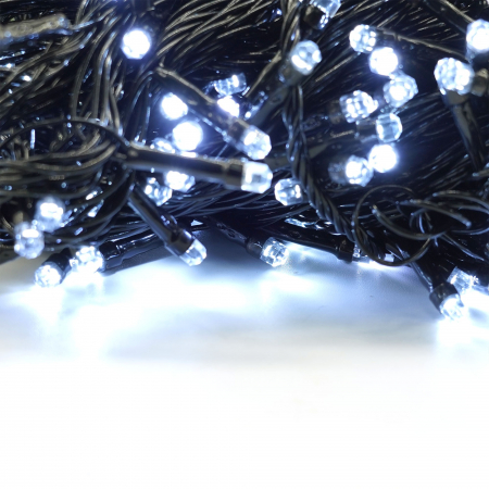 Instalatie de Craciun liniara Yoto, 17 m, din care 1 m cablu priza 220V, 200 LED, 8 jocuri de lumini, beculet in 6 colturi, pentru interior, controler, fir negru, alb rece [6]