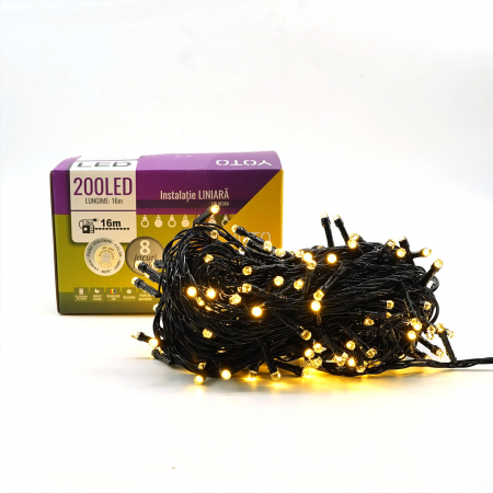 Instalatie de Craciun liniara Yoto, 17 m, din care 1 m cablu priza 220V, 200 LED, 8 jocuri de lumini, beculet in 6 colturi, pentru interior, controler, fir negru, alb cald [1]
