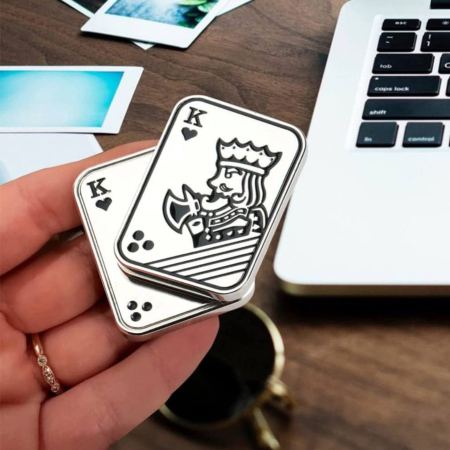 Jucarie Antistres Metalica, Flippy, Fidget Slider Premium, Model Poker King, Mecanism Magnetic Haptic, Otel Inoxidabil, pentru Adulti, 4.8 x 3.6, Argintiu [1]
