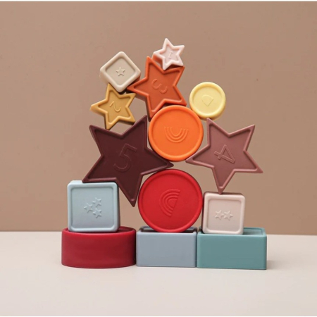 Jucarie Educativa, Flippy, +12 Luni, Tip Montessori, din Lemn si Silicon, Forme Geometrice Stivuibile, 15 Piese, 27 x 19 cm, Multicolor [4]