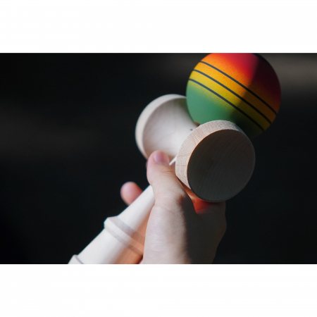 Jucarie Interactiva Kendama, Flippy, din Lemn, 18 cm, Joc de Indemanare pentru Copii si Adulti, Model Gradient 4, Rosu/Galben/Verde [3]