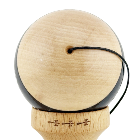 Kendama X FREQUENCY Originala, Profesionala, Flippy, Big Cups V2, Super Sticky cu Cupe Mari, Rulment Metalic, din lemn 18 cm, Ata 55 cm, Negru/Maro [7]