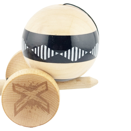 Kendama X FREQUENCY Originala, Profesionala, Flippy, Big Cups V2, Super Sticky cu Cupe Mari, Rulment Metalic, din lemn 18 cm, Ata 55 cm, Negru/Maro [6]