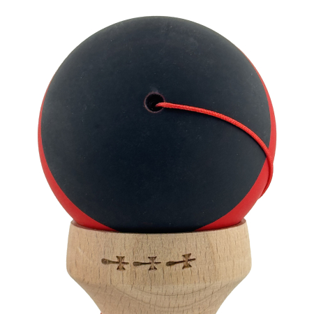 Kendama X Originala, Profesionala, Flippy, Cupe Mari KING SIZE V3, Rubber Grip, Gaura in Baza, Rulment Metalic, din lemn 18 cm, Ata 62/65 cm, Bicolor Negru/Rosu [8]