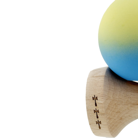 Kendama X Originala, Profesionala, Flippy, Cupe Mari KING SIZE V3, Rubber Grip, Gaura in Baza, Rulment Metalic, din lemn 18 cm, Ata 62/65 cm, Gradient Galben/Albastru deschis [6]