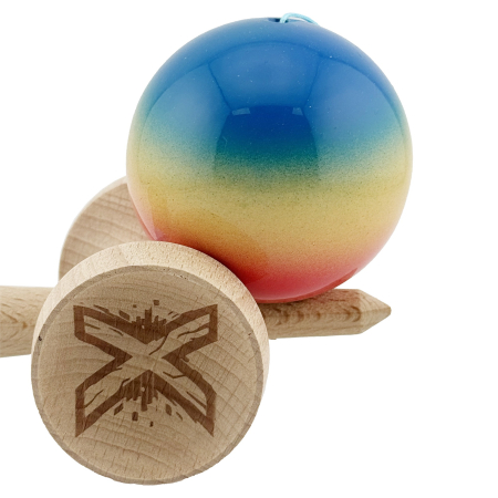 Kendama X Originala, Profesionala, Flippy, Super Sticky cu Cupe Mari KING SIZE V3, Gaura in Baza, Rulment Metalic, din lemn 18 cm, Ata 62/65 cm, Gradient Albastru/Galben/Rosu [8]