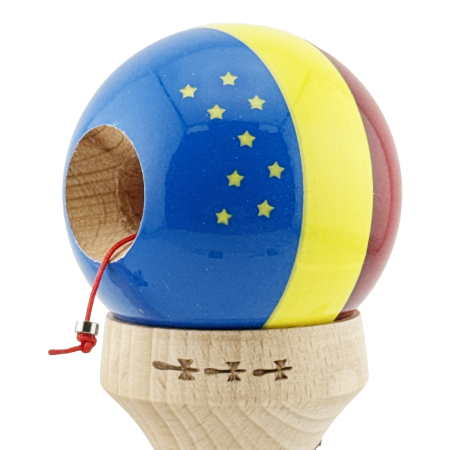 Kendama X Originala, Profesionala, Flippy, Tricolor Edition cu Stele, Super Sticky cu Cupe Mari KING SIZE V3, Rulment Metalic si Gaura in Baza, din Lemn 18 cm, Ata 62/65 cm, Multicolor [6]