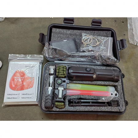 Kit supravietuire multifunctional, Flippy, Instrumente profesionale, Tip Valiza, pentru Camping, Drumetii, Aventuri in aer liber, 130x210 cm, Negru [2]