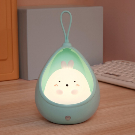 Pentru Casa si Camping - Lampa de veghe portabila cu 2 moduri de functionare Flippy, silicon non-toxic, reincarcabila USB, senzor miscare, albastru, iepuras