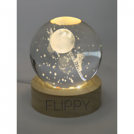 Lampa LED Decorativa, Flippy, cu Bila de Cristal cu Diametru 6cm, Model Astronaut pe Scara catre Luna 3D, Alimentare USB, Suport din Lemn, Lumina Alb Cald [3]