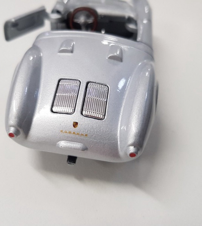 Macheta metalica Welly Porsche 550 Spider [3]