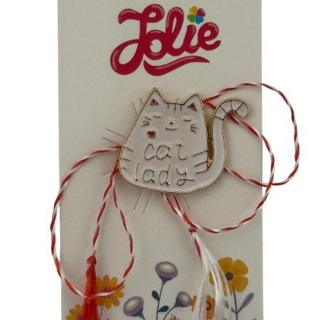 Martisor pentru copii, Jolie, Material Metal, Ambalaj Carton cu Design, Dimensiune Brosa Aproximativ 2x2 cm, Multicolor, cu Mesaj, Model Pisica [2]