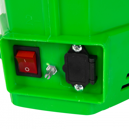 Pompa de stropit cu acumulator Micul Fermier 12 L, 12 V, 2.3 MPA + Atomizor portabil 80 W + Manusi protectie [8]