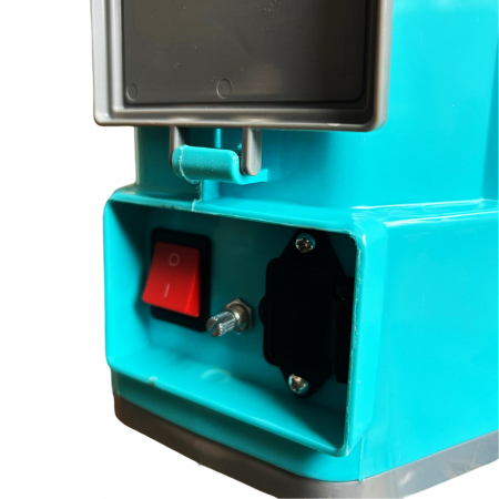 Lichidare Pompa de stropit WertCraft 12 L cu acumulator, duze si regulator de presiune inclus, 8 ah, 2.6l/min, 5.5 bar [4]