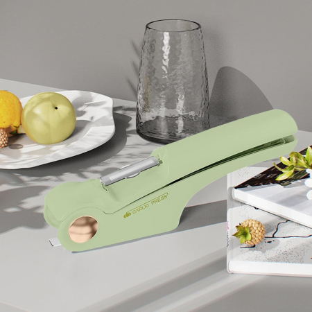 Lichidare Presa Multifunctionala pentru Usturoi 4in1, Flippy, Presa, Feliator, Desfacator de Borcane, Curatator Fructe/Legume, 22 x 8.8 cm, Verde [5]