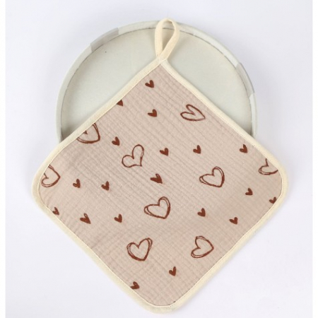 Jucarii, Copii & Bebe - Prosop Absorbant, Flippy, din Bumbac, 25 x 25 cm, Model Inimioare, cu Agatatoare, Bej