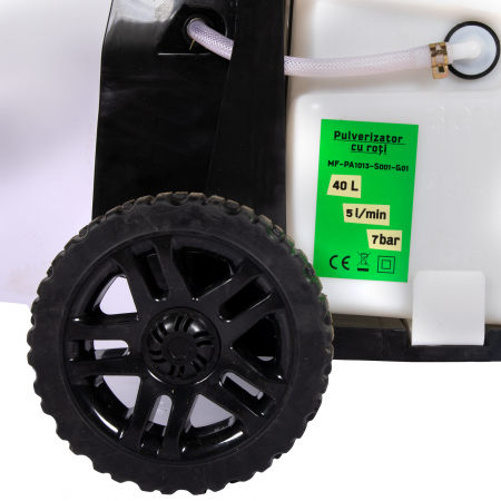 Pulverizator cu acumulator Micul Fermier, volum 40 litri, cu roti [10]