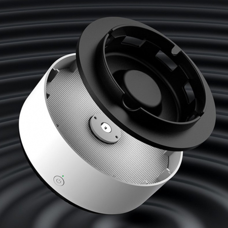 LICHIDARE Scrumiera Multifunctionala cu Absorbtie, Flippy, Incarcare USB, cu Purificator de Aer, Scrumiera cu Absorbtie Fum, 14,5 x 14 x 7,5 cm, Gri [1]