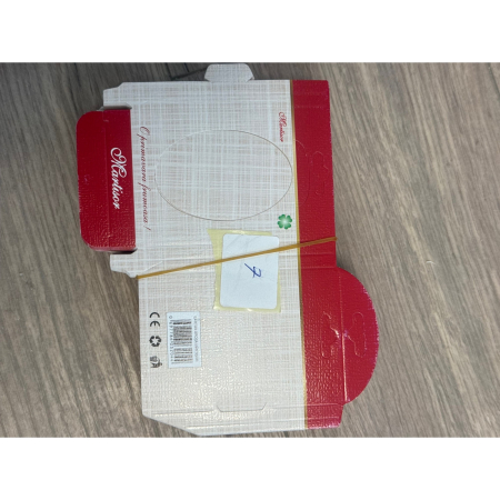 Ambalaje Martisor - Set 100 Bucati Ambalaj Brosa, decupaj oval, Model Crem rosu