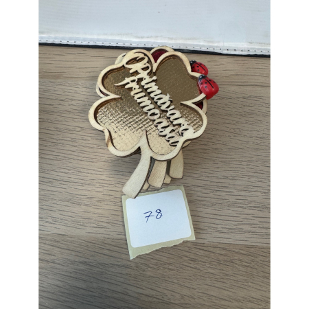 Martisoare diverse - Set 100 bucati Martisor cu Magnet Model Primavara Frumoasa Trifoi