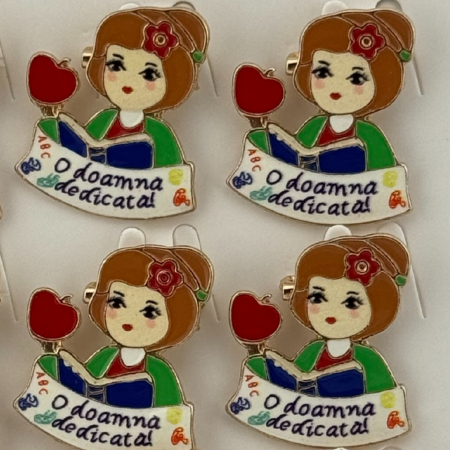 Set 12 Brose Martisor Primavara, Jolie, Model Fata, cu Mesaj O Doamna Dedicata [2]