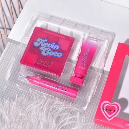 Set 3 Produse de Machiaj, KEVIN &amp;amp; COCO, Pink Hearted, 9 culori, 15.5 x 13 x 3.4 cm [2]