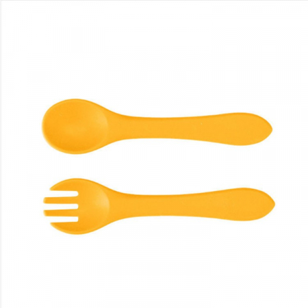 Set 5 piese diversificare bebelusi si copii din silicon Flippy, baveta, farfurie compartimentata cu ventuza, bol cu ventuza, tacamuri, fara alergeni, galben [1]