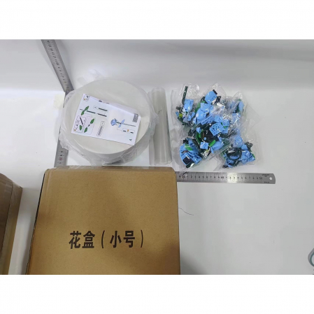 ! LICHIDARE DE STOC ! Set de Constructie Trandafiri, Flippy, 20.5x19.5cm, Buchet de Trandafiri Albastri in Cutie Alba [5]