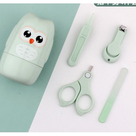 Jucarii, Copii & Bebe - Set 4 Piese Ingrijire Unghii Bebelusi, Flippy, din ABS+Otel Inoxidabil, Cutie de Depozitare Tip Bufnita, de la 0 Luni, 11.5 x 5 x 11.5 cm, Verde