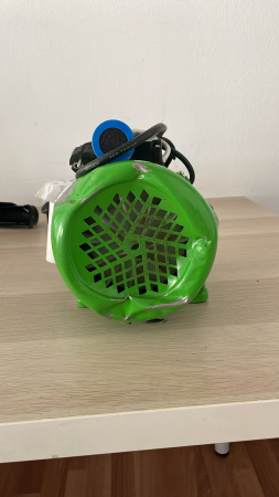 Deteriorat!! motor zdrobitor Micul Femier, 180 kg/h, 750 W [1]