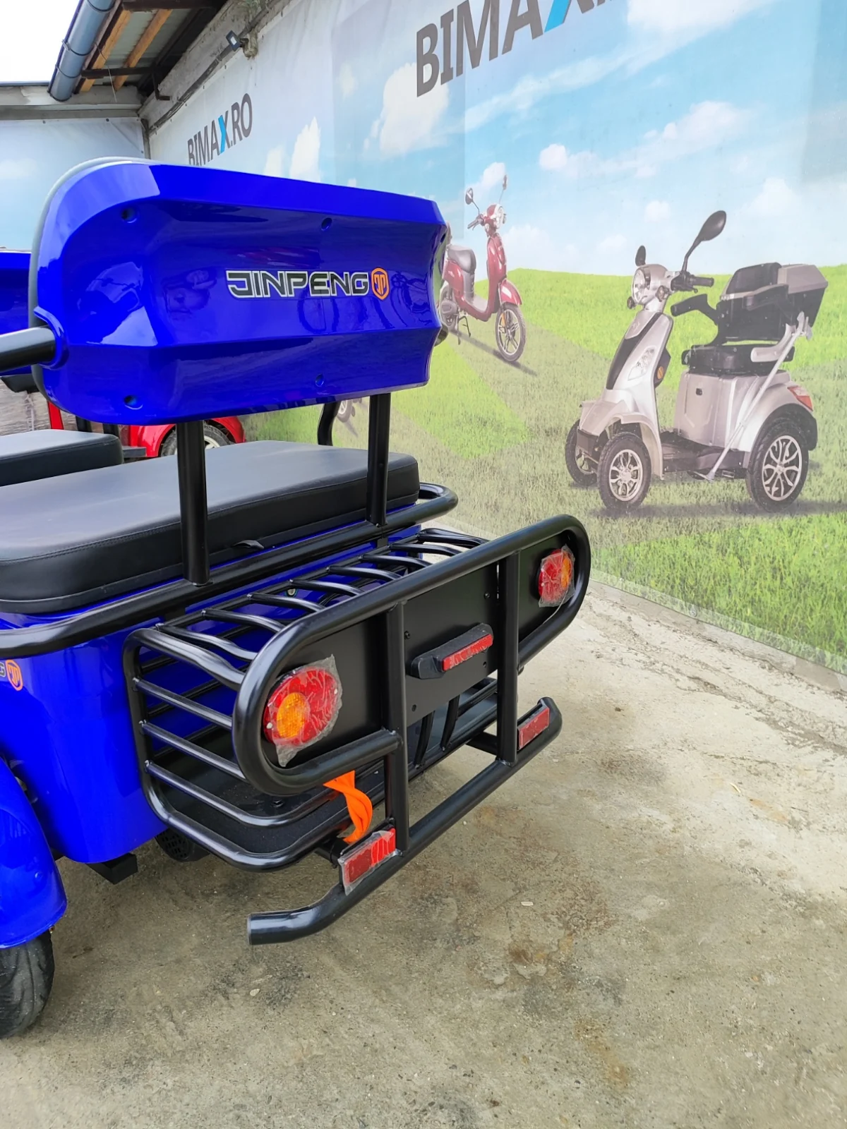 Tricicleta electrica AMR Eco Ride , 2 locuri, 25km/h fara permis, motor 2100w, 72v 20Ah [3]