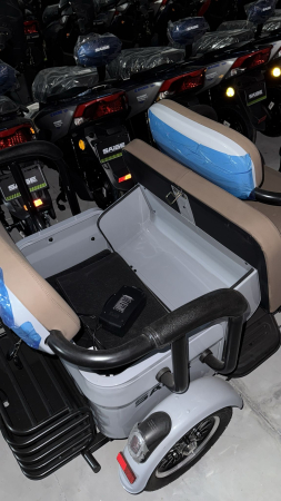 Tricicletă Electrică V6 1800W, 72V 20Ah – Fără Permis, 2 Locuri, Autonomie 80 km, Spațiu Generos Depozitare [13]