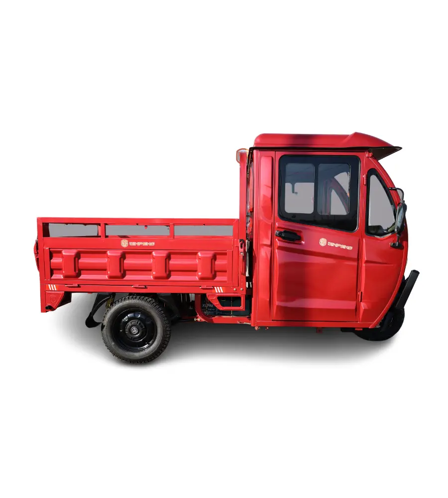 Triciclu electric AMR Plus , 2000 W, 72V 58Ah , fara permis, autonomie 55 km [1]