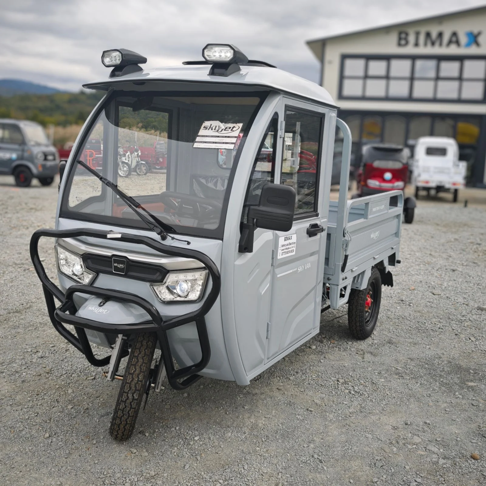 Triciclu electric Geeli Sky Van, 3000 W, 72V 52Ah , fara permis, autonomie 50 km [1]