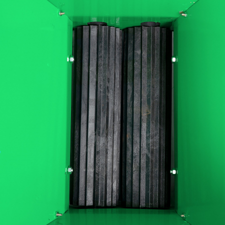 Zdrobitor de struguri manual tamburi din poliamida tratata pentru uz alimentar, 180 kg/h + Cos flexibil cauciuc negru 26 L [2]