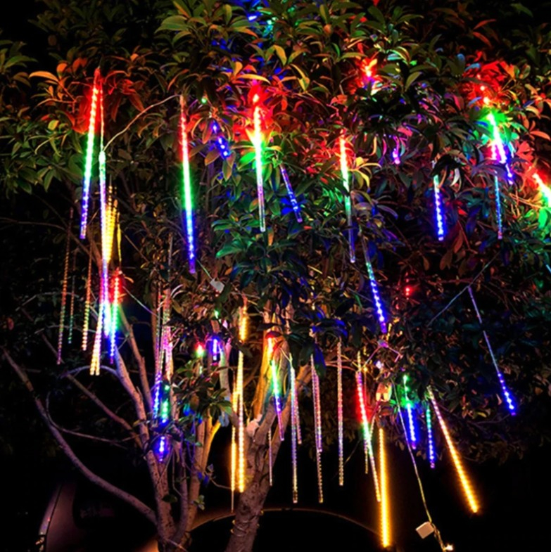 Instalație luminoasă tip meteori, 8 tuburi de 80 cm, 4,5 m, multicoloră – prezentare