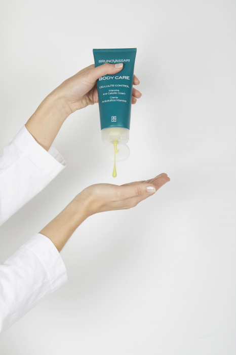 Pachet pentru fermitate, care ajută la refacerea tonusului țesuturilor, FIRMING PACK [10]