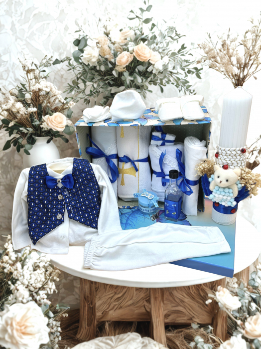Trusou botez băieți complet – costum 0-3 luni, lumânare ursuleț, accesorii biserică [1]