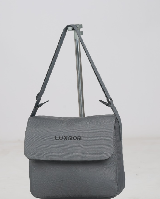 Cărucior copii, 3 în 1, Luxmom, Dublu reversibil, saltea inclusa, Geanta inclusa, Manusi de iarna, Roti antieroziune off-road, Husa de ploaie si insecte [9]