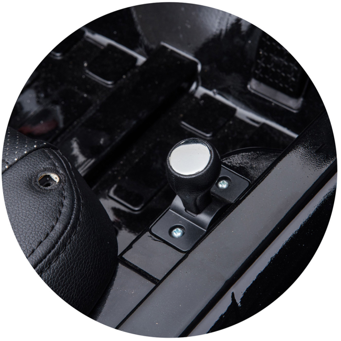 Masinuta electrica Chipolino SUV Mercedes AMG G63 cu scaun din piele si roti EVA black [15]