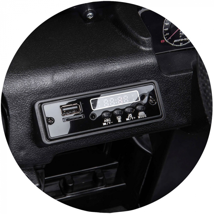 Masinuta electrica Chipolino SUV Mercedes G63 AMG cu scaun din piele si roti EVA black [10]