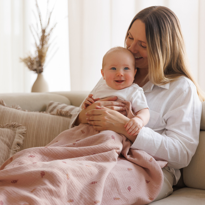 Patura muselina premium pentru bebelusi, bumbac natural 4 straturi, model delicat, roz, Babyono [2]