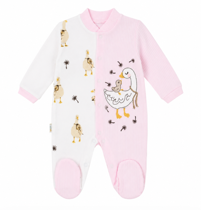 Salopetă bebe din bumbac – confort și delicatețe pentru pielea bebelușului, La bunici [2]